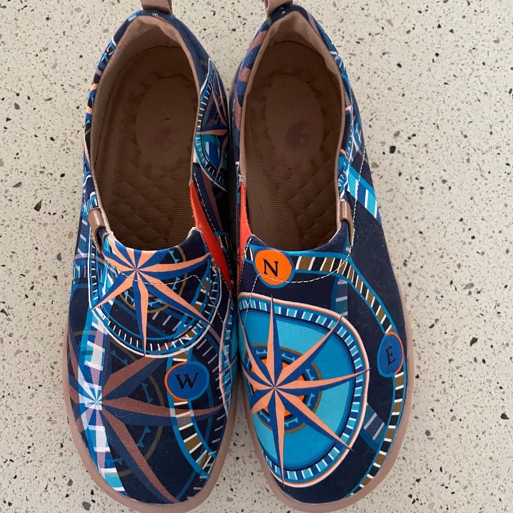 UIN Men's Walking Shoes Slip On Loafers (Wind Rose Toledo)